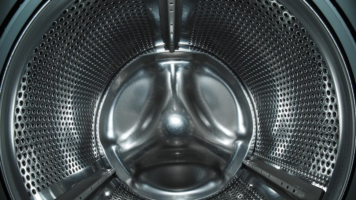 Tambor de aço inoxidável de máquina de lavar visto de frente